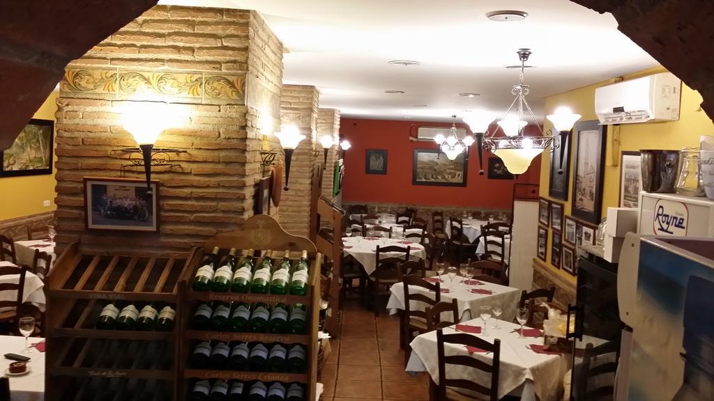 Hotel Meson El Numero Uno Antequera Exteriör bild