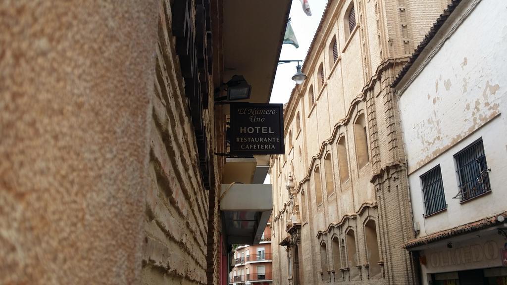 Hotel Meson El Numero Uno Antequera Exteriör bild